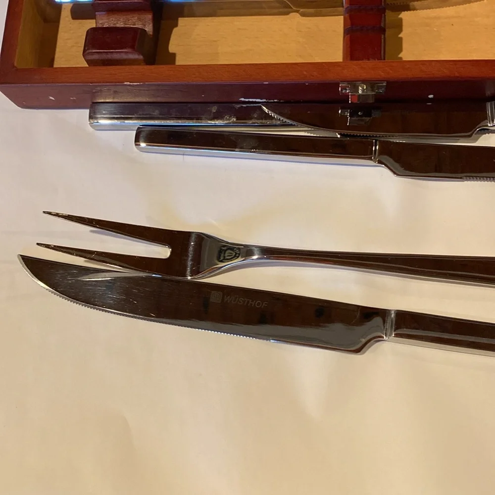 Wusthof Stainless Steel 10 Piece Steak and Carving Set with Presentation Chest